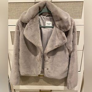 Abercrombie & Fitch Faux Fur Gray Jacket